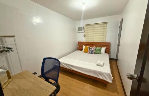 Imus Apartment | 2-Bedroom Condo in Imus Cavite with UNLI WIFI, 50" TV, Netflix, Family Computer, Pool