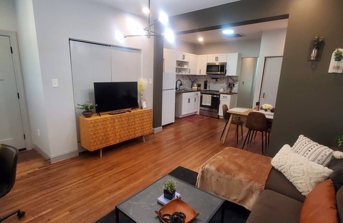 Birmingham Condo | 2-bedroom condo just 8 minutes from University of Alabama-Birmingham