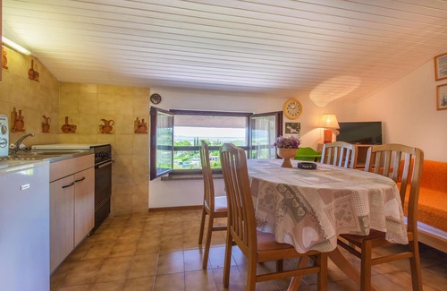 Piran Apartment | 2 bedroom cozy apartment in Secovlje