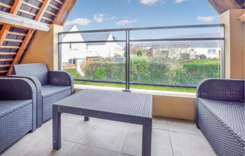 Gouville-sur-Mer House | 2 Bedroom Cozy Home In Gouville-Sur-Mer