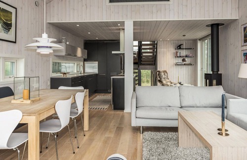 Vinje House | 2 bedroom cozy home in Edland