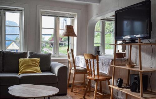 Vallavik House | 2 Bedroom Cozy Home In Vallavik