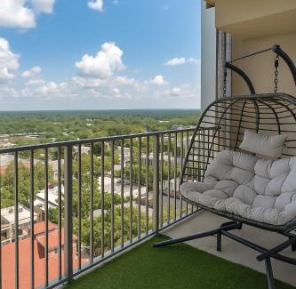 Downtown Apartment | 2 bedroom downtown highrise