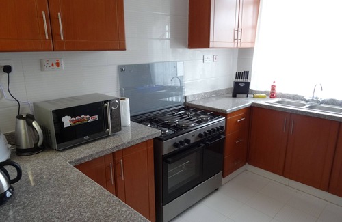 Thompson Estate Apartment | 2 bedroom furnished Penthouse apartment