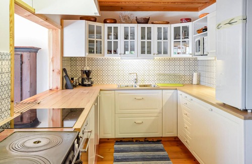 Eskilstuna House | 2 bedroom gorgeous home in Kvicksund