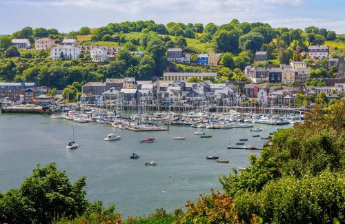 Kinsale Apartment | 2 bedroom harbour view apartment in Kinsale