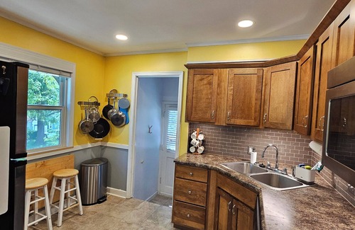 Morton Meadows House | 2-bedroom home w/deck, private backyard, and outdoor fireplace.