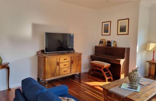 Nagambie Villa | 2 bedroom house Central Nagambie sleeps 5