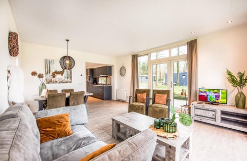 Zorgvlied House | 2 bedroom lovely home in Zorgvlied