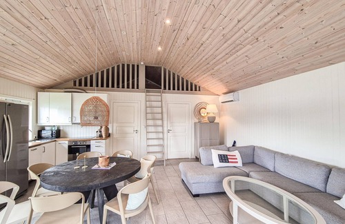 Haugesund House | 2 bedroom lovely home in Haugesund