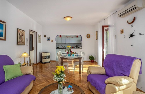 Viskovo Apartment | 2 bedroom nice apartment in Viskovo