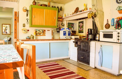 Blomstermala House | 2 bedroom nice home in Stubbemåla