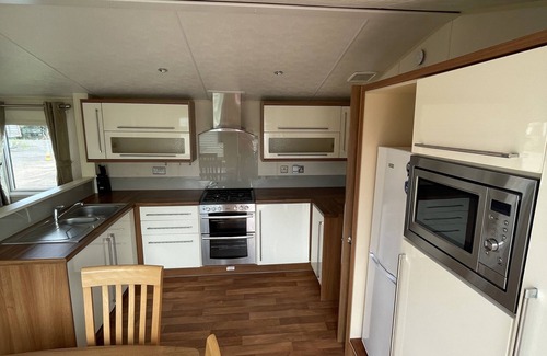 Glasgow House | 2-Bedroom Parkhome Uddingston