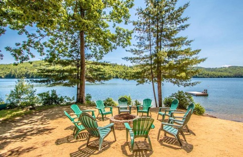 Holderness House | 2 Bedroom Rental on Squam Lake (Suite 4)