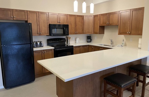 Quail Ridge House | 2 Bedroom Resort Condo w/Outdoor Pool - Top Floor!