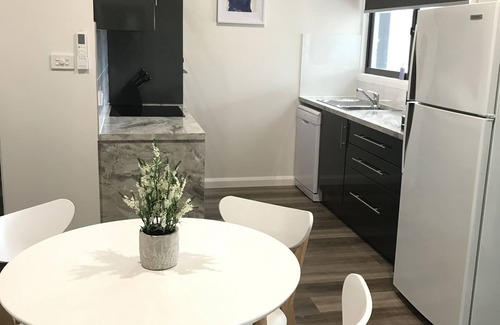 Port Macquarie Apartment | 2 Bedroom Unit - Backs onto Rainforest and close to Beaches