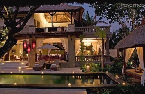 Batu Bolong Villa | 2 Bedroom villa in Canggu Beachfront property.