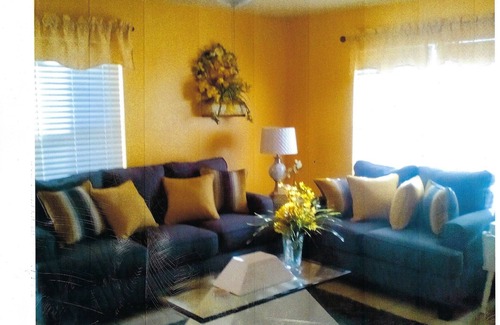 Enid Apartment | 2 bedrooms 1 bathroom luxury apartment