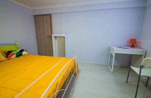 Dafni Apartment | 2 Bedrooms Apartment close to metro Dafni in Athens