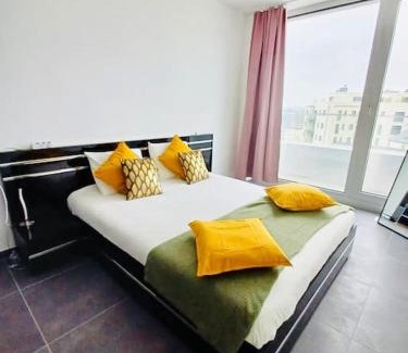 Bonnevoie Apartment | 2 bedrooms Penthouse in Center w Terrace&Parking