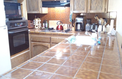 Tahoe Village Apartment | 2 Bedrooms with a Lakeview, Kitchen, Fireplace, near Heavenly Boulder