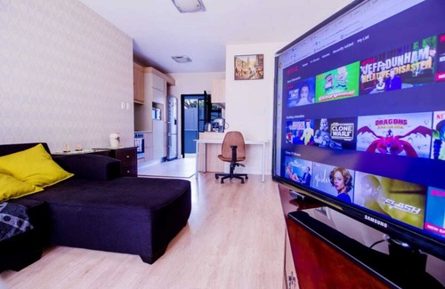Greater Johannesburg Metropolitan Area Apartment | 2 beds 2 bath Presidential Style Modern Apartment at only $60 per night