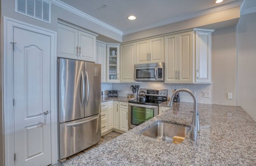 Sussex County Condo | 2 BR Dewey Beach Penthouse Paradise