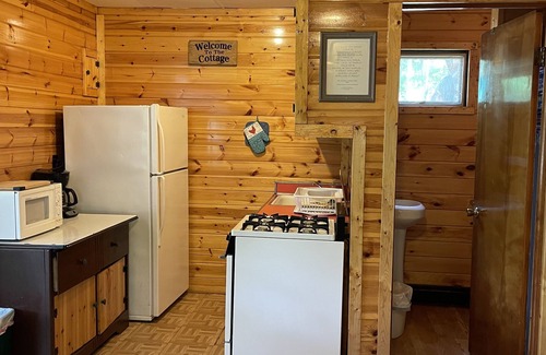 Lake Luzerne-Hadley Cabin | 2 BR Waterfront Cottage Overlooking the Water and Mountain Sunsets!