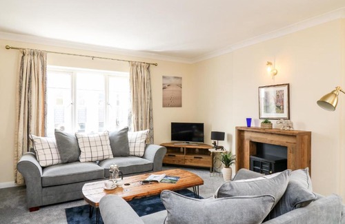 Torquay Apartment | 2 Chapelstones