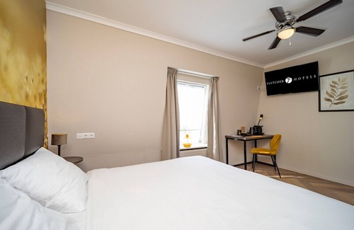 Made Hotel | 2 Family Units Minutes from Efteling Theme Park | National Park De Biesbosch