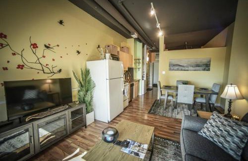 Downtown Edmonton Apartment | 2 Full Beds, Rogers Place Downtown Central, Memorable 1 Bedroom Condo