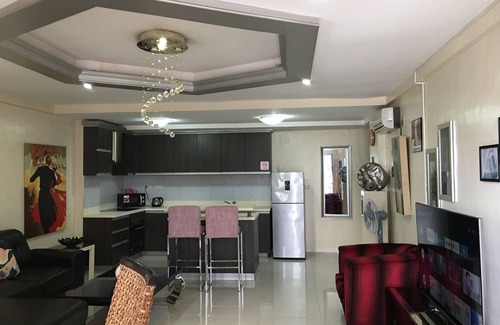 Balibago Condo | 2 large BR at Kandi, 200Mbps internet,110SQM condo