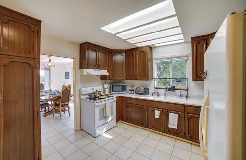 Kelseyville House | 2 Mi to Clear Lake Access: NorCal Getaway