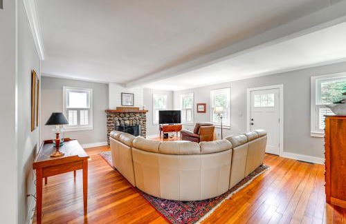 Madison House | 2 Mi to Dtwn 2-Acre Retreat with Large Yard!