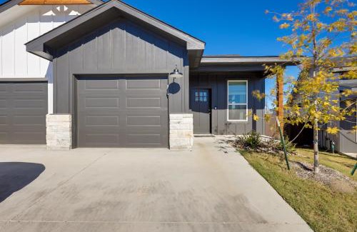 Temple House | 2 Mi to Dtwn Temple Pet-Friendly Home with Yard