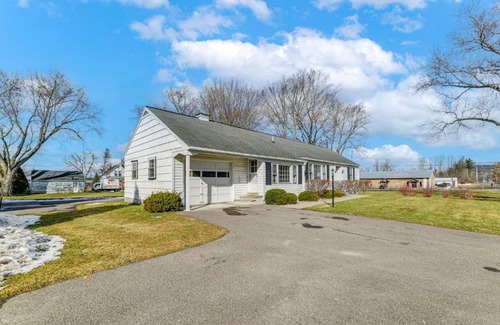 Munsons Corners House | 2 Mi to SUNY Cortland Home Near Hiking and Golf!