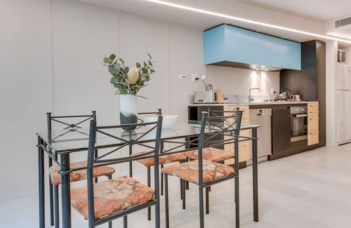 Millers Point House | 2 mins walking to harbour bridge