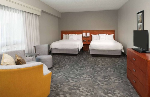 Miami Lakes Resort | 2 Modern Units in Miami Lakes, with Pool, Pet-Friendly!
