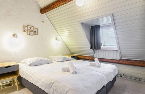 Trois-Ponts House | 2-person bungalow in the holiday park Landal Village les Gottales