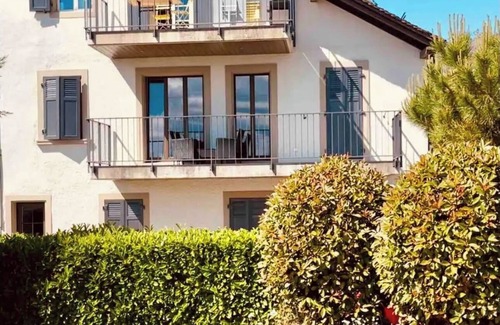 Lutry Apartment | 2 Pièces vue Lac sur Lutry/lausanne. Terrasse de 200 m2