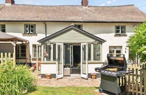 Halberton House | 2 Pigsfoot Cottages