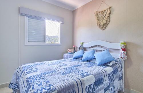 Estufa II Apartment | 2 Quartos com ar, piscina, sacada Gourmet a 1 km da praia Grande
