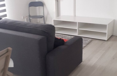 Bobigny Apartment | 2-room apartment 5 minutes from Parc de la Bergère