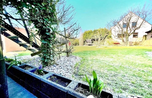 Sahlkamp House | 2 room apartment, comfortable, king size bed, TV
