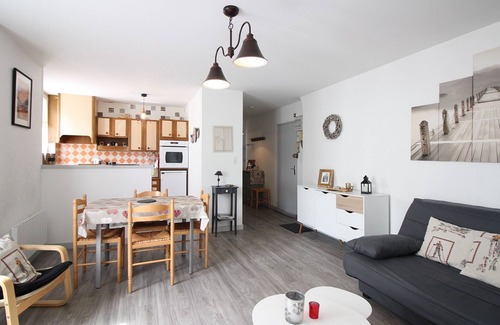 Mont-Dore Apartment | 2-room apartment sleeps 6 city center near spas