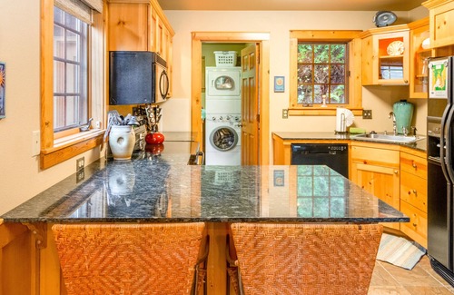 Manzanita Cabin | 2-story dog-friendly 1 block from the beach with deck, patio, gas fireplace, W/D