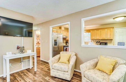 Pensacola Heights House | 2 Units! Near Beach&Shopping-Brilliant in Bellview