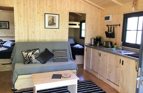 Sille-le-Philippe House | 2 wooden cabins in the heart of nature in the Chanteloup forest