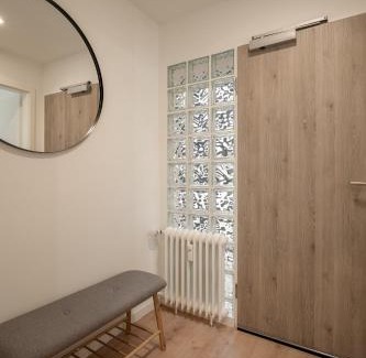 Lauf an der Pegnitz Apartment | 2-Zimmer-Apartment mit Balkon - Nähe SBahn