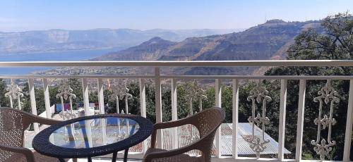 Panchgani Hotel | 20 m² Hotel ∙ 4 guests